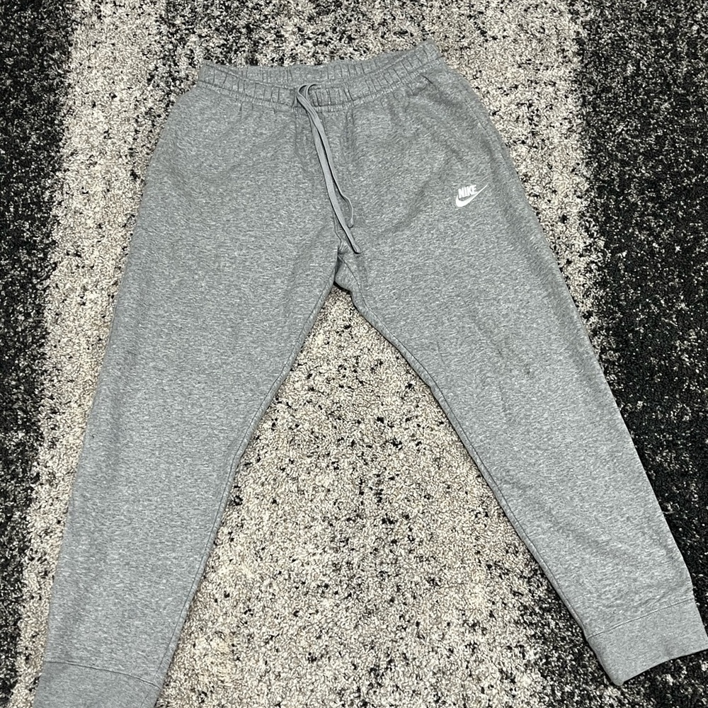 Nike Gray Tapered Sweatpants with Ribbed Cuffs